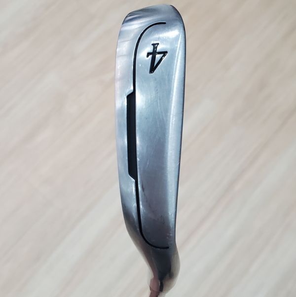 二手美品YONEX ᴇᴢᴏɴᴇ Tri-G 21° 4號鐵桿 搭配NST310 45 R桿身 