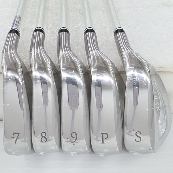 全新品 女生 女用XXIO 13 ᴘᴇᴀʀʟ ᴡʜɪᴛᴇ(珍珠白) 7-S(共5支)鐵桿組 搭配ᴅꜱᴛ MP1300LK 35 L桿身 