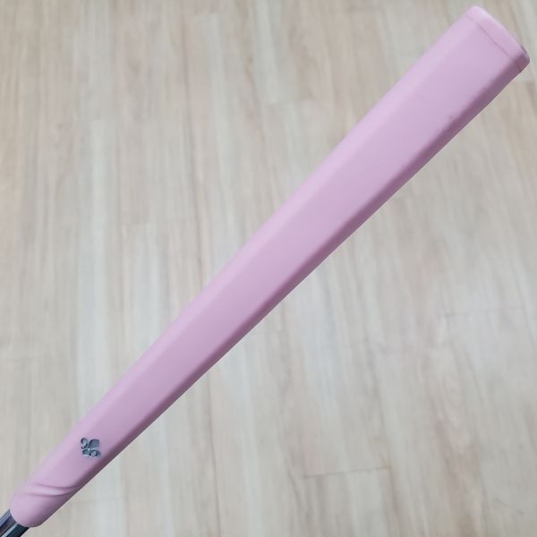 二手超美品 女生 女用TaylorMade GHOST ᴛᴏᴜʀ FO·72 32"推桿 