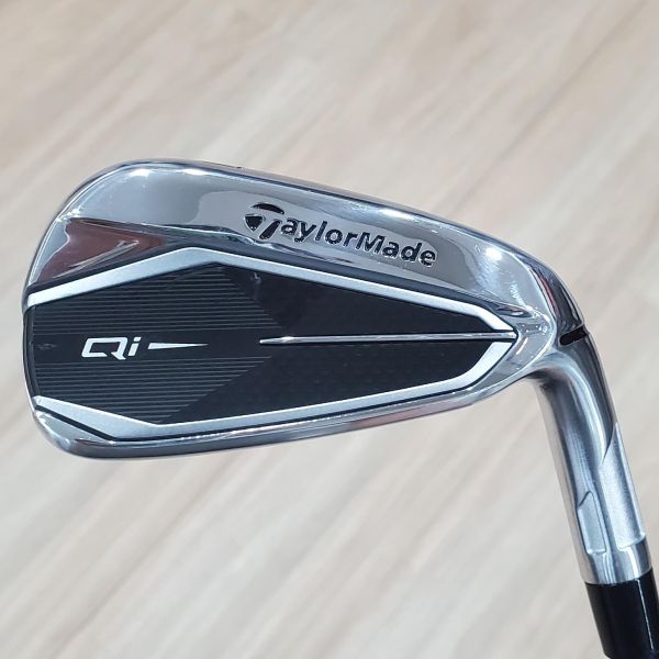 二手超美品TaylorMade Qi 28° 7號鐵桿 搭配Diamana ʙʟᴜᴇ ᴛᴍ𝟨𝟢 68 S桿身 