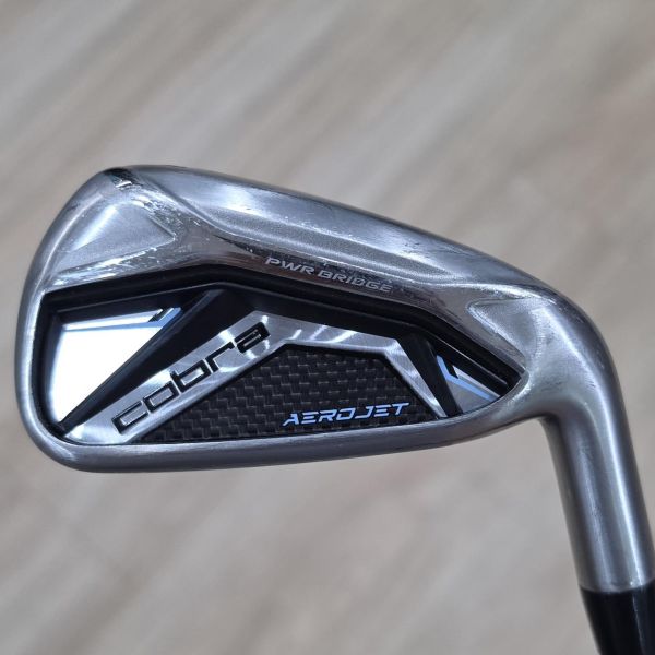 二手美品 女生 女用cobra AEROJET 26.5° 7號鐵桿 搭配SPEEDER NX ꜱɪʟᴠᴇʀ 51 A桿身 