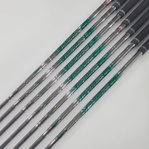 二手美品TaylorMade P790 ɪɪɪ 4-P(共7支)鐵桿組 搭配N.S.Pro 950 neo 98 S桿身 