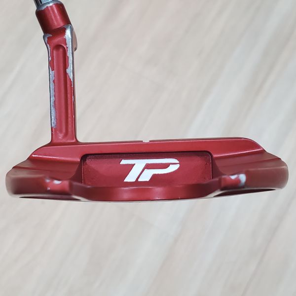 二手品TaylorMade ᴛᴘ ᴄᴏʟʟᴇᴄᴛɪᴏɴ ʀᴇᴅ ARDMORE 2 34"推桿 