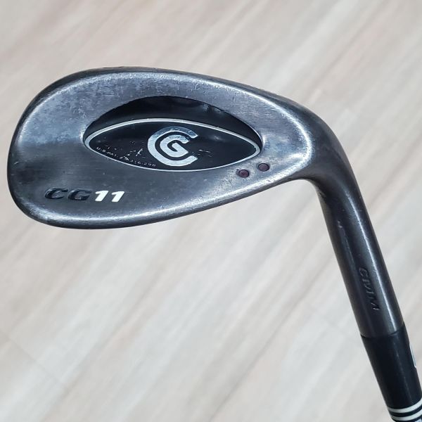 二手美品Cleveland CG11 ʙʟᴀᴄᴋ(灰黑版) ·· 60°挖起桿 搭配Dynamic Gold W桿身 