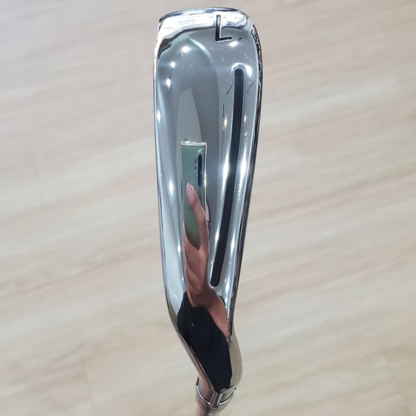 二手超美品 女生 女用TaylorMade STEALTH GLOIRE 29° 7號鐵桿 搭配Speeder NX 51 A桿身 