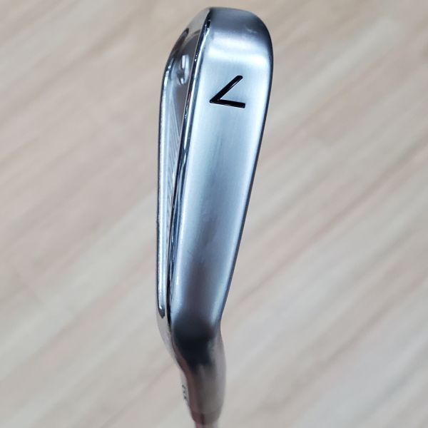 二手超美品TaylorMade(23)  P·7MC 33° 7號鐵桿 搭配Dynamic Gold EX TOUR ISSUE S200 131 S桿身 