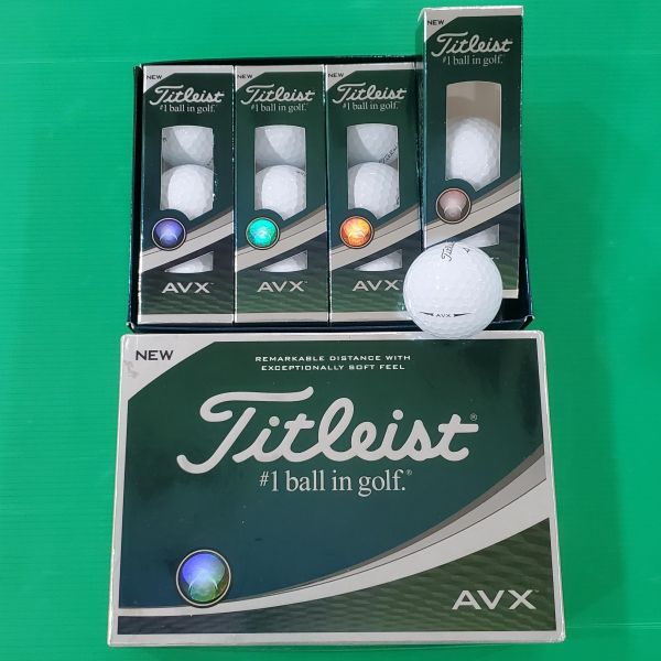 全新品Titleist AVX (純淨版)高爾夫球 一盒共12顆 