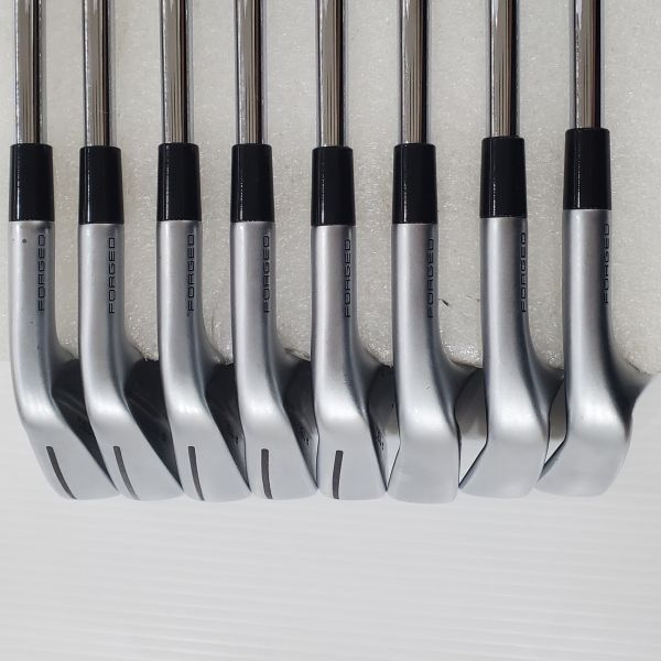 二手美品TaylorMade P790 ɪɪɪ 3-P(共8支)鐵桿組 搭配N.S.Pro 950 neo 98 S桿身 