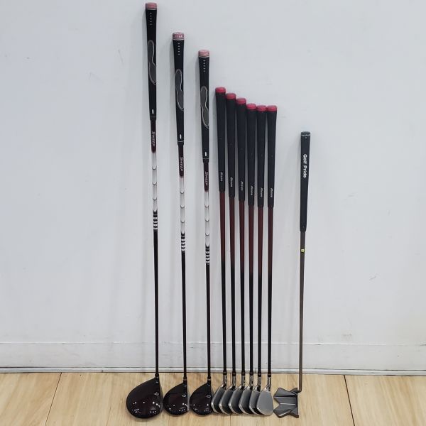 二手美品 女生 女用PRGR Sᴡᴇᴇᴘ ᴍ-𝟣𝟥/4𝟣𝟧𝟢 ᴍ-𝟣𝟥/7𝟣𝟥𝟢 ᴍ-𝟣𝟥 12.5°/18°/24° 開球木桿/4/7號球道木桿 搭配M-30 45L/45L/42.5L+Mizuno JPX A25 7-S(共6支)鐵桿組 搭配QUAD 50 L桿身+NIKE UNITIZED ARROW 33"推桿 搭配二手近全新球袋 