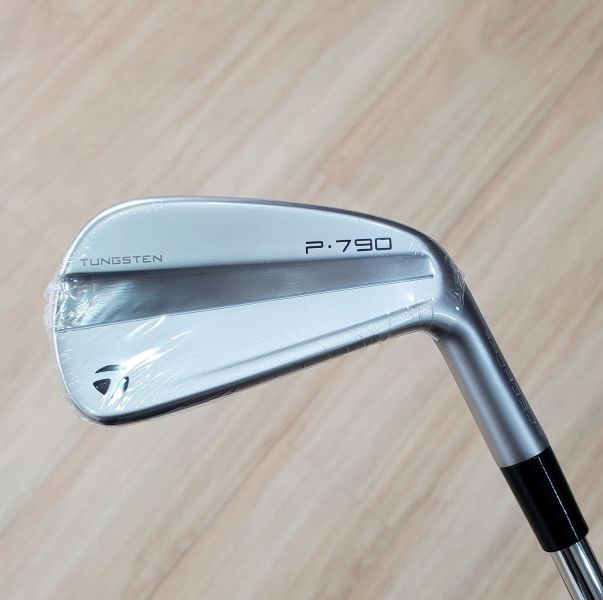 全新品TaylorMade P790 21°4號鐵桿 搭配N.S.PRO MODUS³ TOUR105 106.5 S桿身 