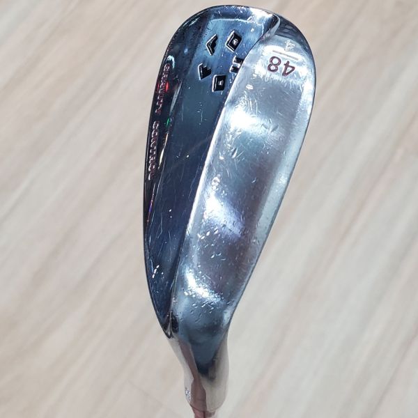 二手超美品ONOFF FORGED 48°/4°挖起桿 搭配N.S.Pro MODUS³ TOUR115 118.5 S桿身