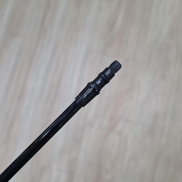 二手超美品 特注 高階DESIGN TUNING(TaylorMade) 3號球道木桿(單)桿身 ZERO 𝟧𝟧 ꜰᴡ 55.5 R桿身 