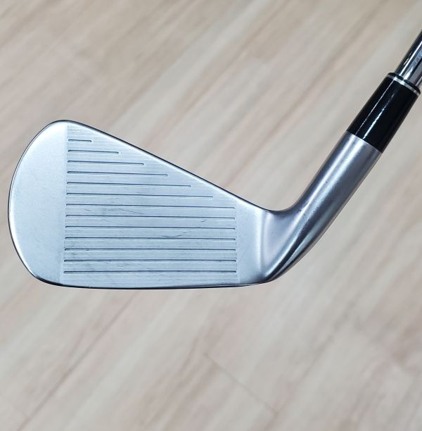 二手美品SRIXON ZX4 ᴍᴋ ɪɪ 28.5° 7號鐵桿 搭配N.S.Pro 950 neo ᴅꜱᴛ 93.5 S桿身 