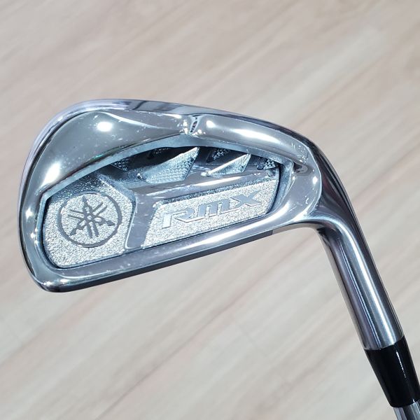 二手超美品YAMAHA RMX VD 32° 7號練習桿 搭配N.S.Pro MODUS³ TOUR105 106.5 S桿身 