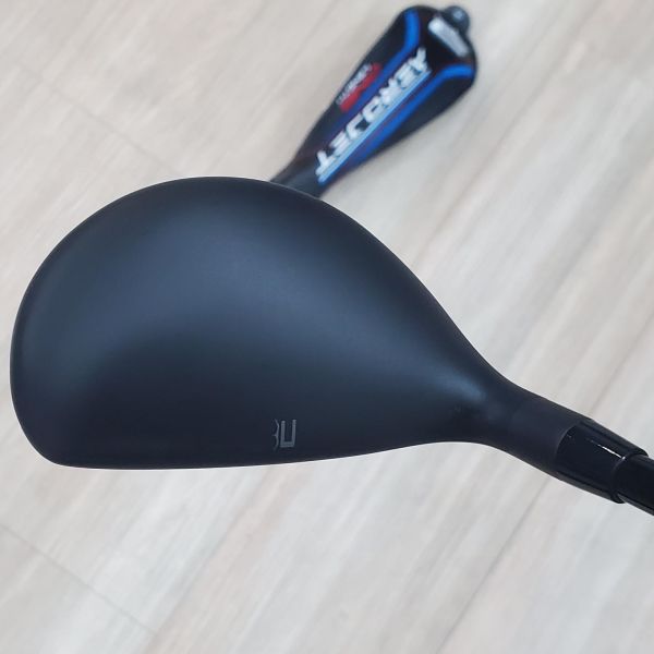 二手超美品cobra AEROJET ᴏɴᴇ ʟᴇɴɢᴛʜ(等長版) 21° 4號小雞腿 搭配SPEEDER NX 53.5 R桿身 