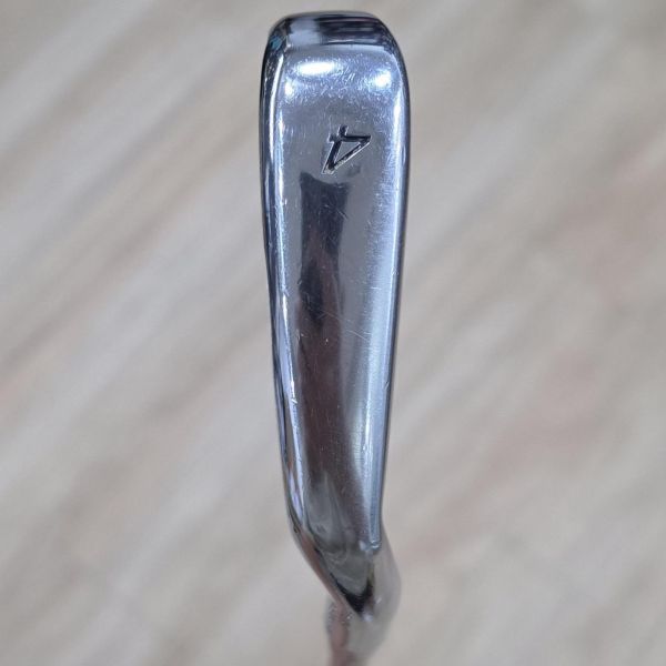 二手美品Taylormade ᴛᴏᴜʀ ᴘʀᴇꜰᴇʀʀᴇᴅ CB 23° 4號鐵桿 搭配TP-90 S(美)桿身 