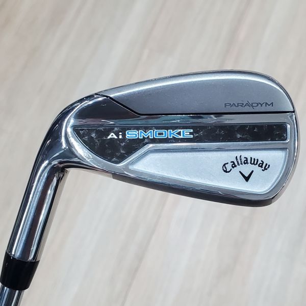二手美品 左手 左用Callaway(24) ᴘᴀʀᴀᴅʏᴍ Ai SMOKE 28° 7號鐵桿 搭配N.S.PRO 950 neo 98 S桿身 