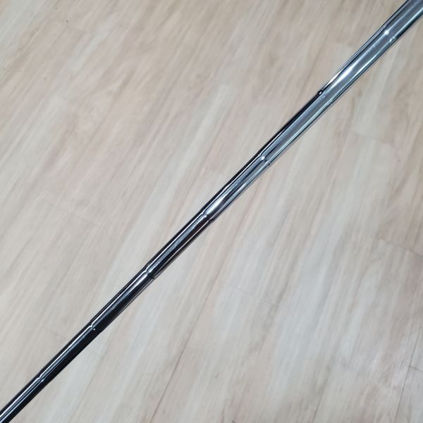 二手美品Wilson URTRA 9號鐵桿 搭配原廠 S桿身 