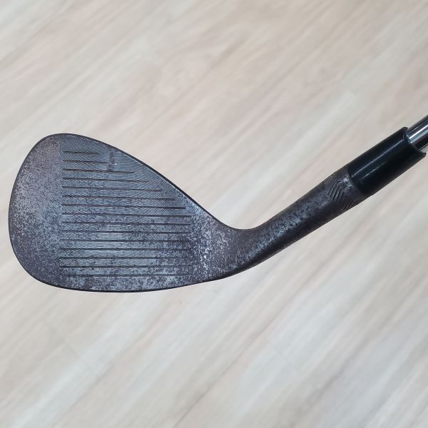 二手品Titleist SPIN MILLED ᴠᴏᴋᴇʏ ᴅᴇꜱɪɢɴ(純繡版) 56·08 56/08°挖起桿 搭配Dynamic Gold S200 S桿身 