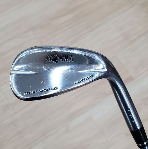 二手美品HONMA ᴛᴏᴜʀ ᴡᴏʀʟᴅ TW-W FORGED 52°挖起桿 搭配VIZARD IB 85 W桿身 