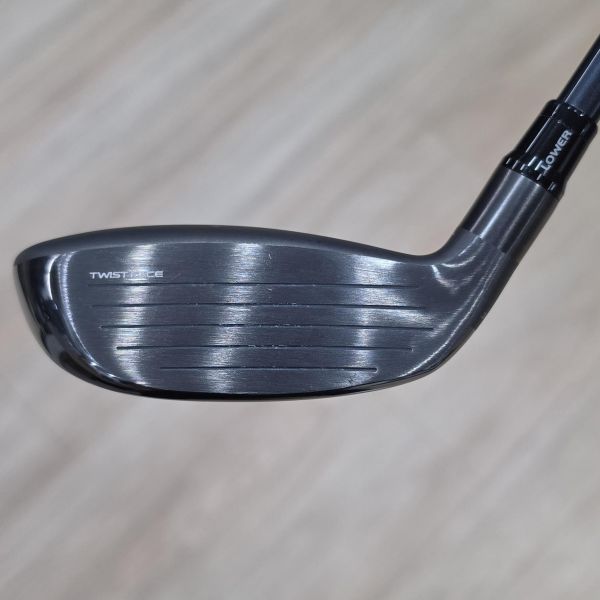 二手近新品TaylorMade(25) Qi35 ʀᴇꜱᴄᴜᴇ 22° 4號小雞腿 搭配Diamana ʙʟᴜᴇ ᴛᴍ 𝟨𝟢 60 R桿身 