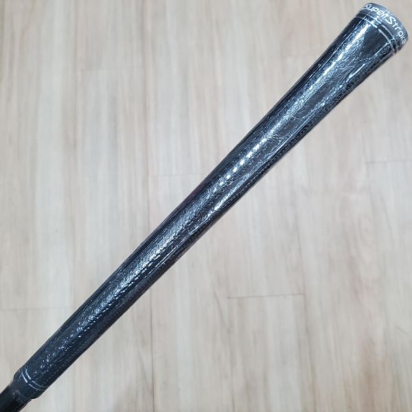 全新品TaylorMade(26) Qi4D 10.5°開球木桿 搭配REAX ʀᴏᴛᴀᴛɪᴏɴ ʙʟᴜᴇ 𝟧𝟢 ꜱ ᴍʀ 𝟧𝟢 52.5 SR桿身 