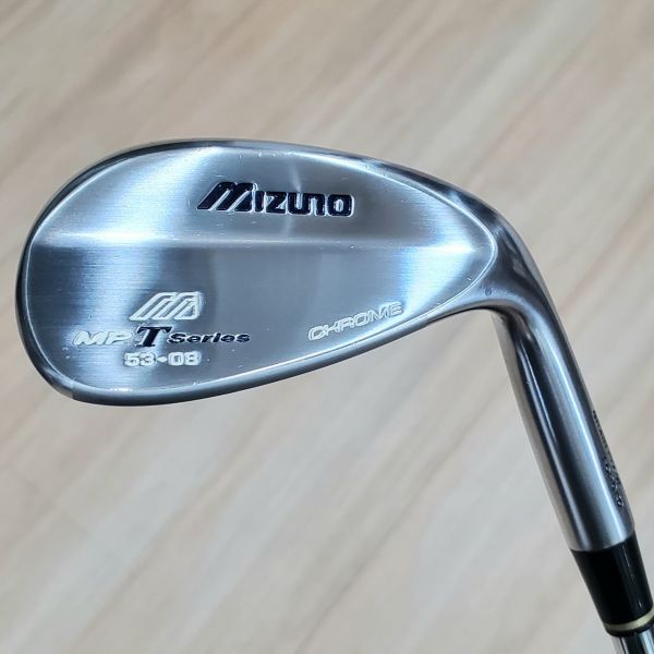 二手近新品Mizuno ᴍᴘ T ꜱeries ᴄʜʀᴏᴍᴇ(鉻銀版) 53/08°挖起桿 搭配N.S.Pro Zelos 6 68.5 ≒R桿身 