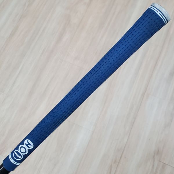 二手品TaylorMade M6 10.5°開球木桿 搭配TENSEI ʙʟᴜᴇ ᴛᴍ𝟧𝟢 52 SR桿身 