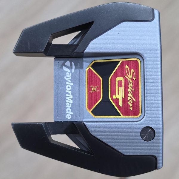 二手超美品TaylorMade Spider GT ꜱᴍᴀʟʟ ꜱʟᴀɴᴛ ꜱɪʟᴠᴇʀ 32.5"推桿 