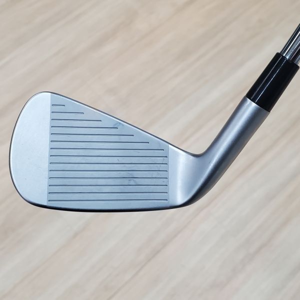 二手美品TaylorMade P790 ɪᴠ 30.5° 7號鐵桿 搭配Dynamic Gold EX ᴛᴏᴜʀ ɪꜱꜱᴜᴇ ꜱ𝟤𝟢𝟢 131 S桿身 