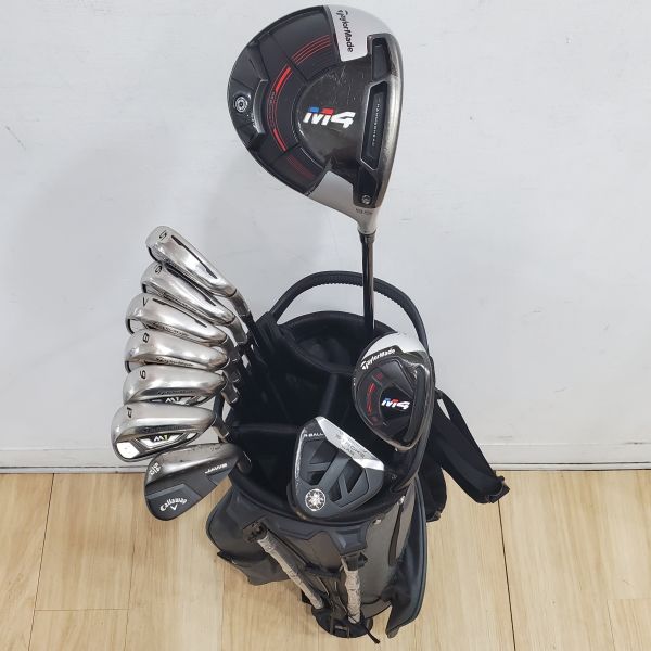二手美品TaylorMade M4 9.5°/22° 開球木桿/4號小雞腿 搭配FUBUKI ᴛᴍ𝟧/ᴛᴍ𝟨 52/57 SR/R桿身+M1 5-P(共6支)鐵桿組 搭配TM7-117 64 S桿身+Callaway JAW ꜰᴜʟʟ ᴛᴏᴇ ·R· 54/12°挖起桿 搭配Dynamic Gold 𝖲𝗉𝗂𝗇𝗇𝖾𝗋 𝖵𝖲𝖲 115 S桿身+ODYSSEY R-BALL STROKE LAB 34"推桿 搭配全新腳架式球袋 