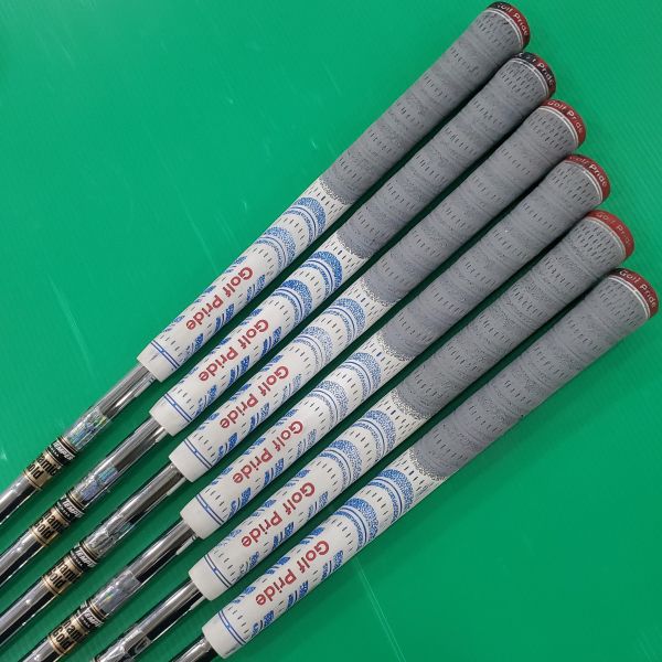 二手品Tʀᴜᴇ Tᴇᴍᴘᴇʀ Dynamic Gold(ANSER ꜰᴏʀɢᴇᴅ) 5-P(共6支)鐵桿組(單)桿身 ꜱ𝟤𝟢𝟢 127S桿身 