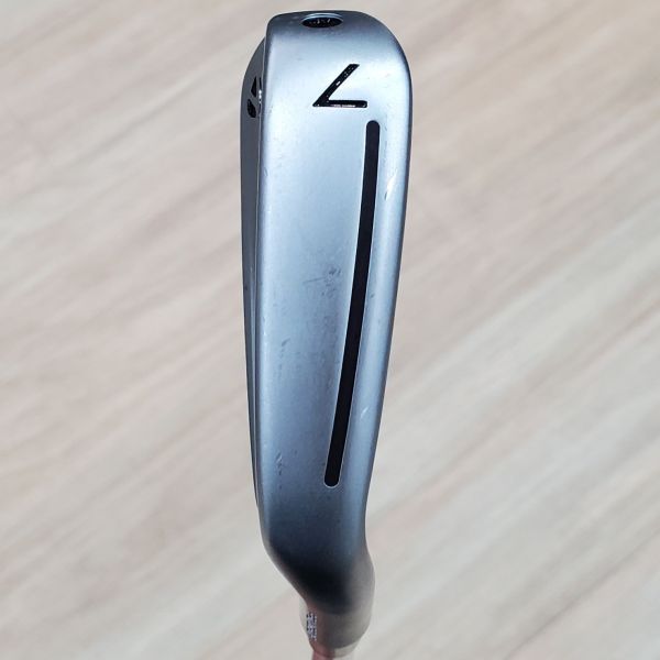 二手美品TaylorMade P790 ɪᴠ 30.5° 7號鐵桿 搭配Dynamic Gold EX ᴛᴏᴜʀ ɪꜱꜱᴜᴇ ꜱ𝟤𝟢𝟢 131 S桿身 
