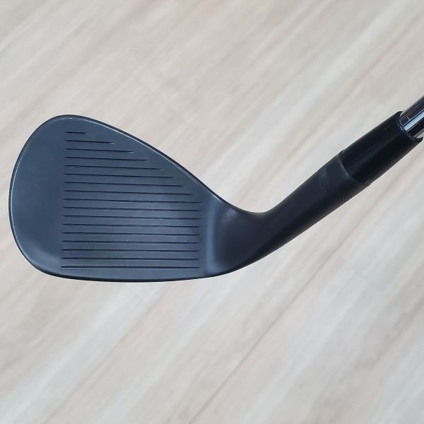 二手超美品Titleist SM9 ᴊᴇᴛ ʙʟᴀᴄᴋ 56/𝟢𝟪ᴍ°挖起桿 搭配Dynamic Gold ꜱ𝟤𝟢𝟢 129 W桿身 