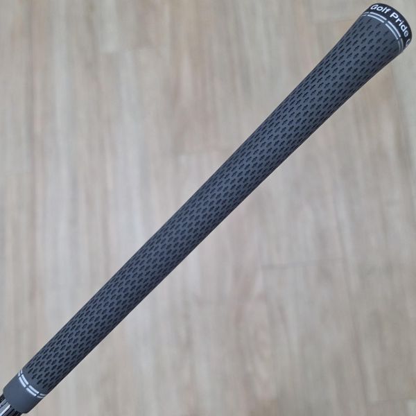 二手近新品Titleist VG𝟥 9.5°開球木桿 搭配特注ATTAS 6 ʀᴏᴄᴋ ꜱᴛᴀʀ 𝟨ꜱ 64 S S桿身 
