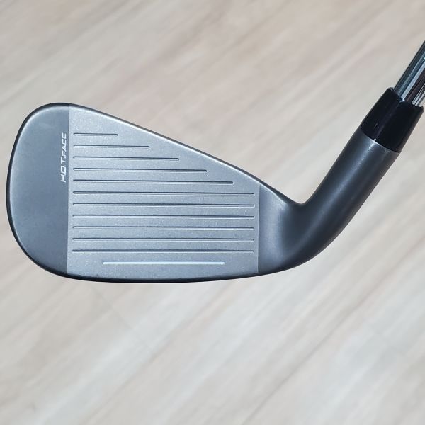 二手超美品cobra(24) DARK ꜱᴘᴇᴇᴅ 27° 7號鐵桿 搭配ELEVATE ᴍᴘʜ ₉₅ 101 S桿身 