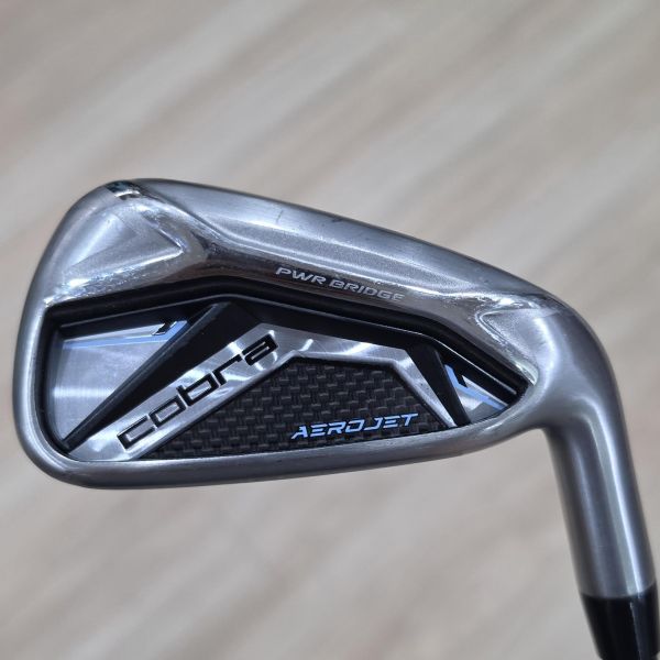 二手美品 女生 女用cobra AEROJET 26.5° 7號鐵桿 搭配SPEEDER NX ꜱɪʟᴠᴇʀ 50 L桿身 