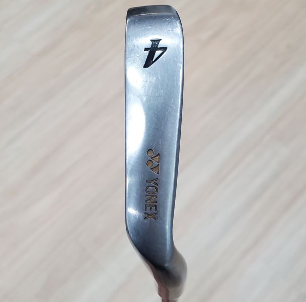 二手美品 女生 女用YONEX V-mass 350FL 4號鐵桿 搭配Ultimum Ti 7 L桿身 