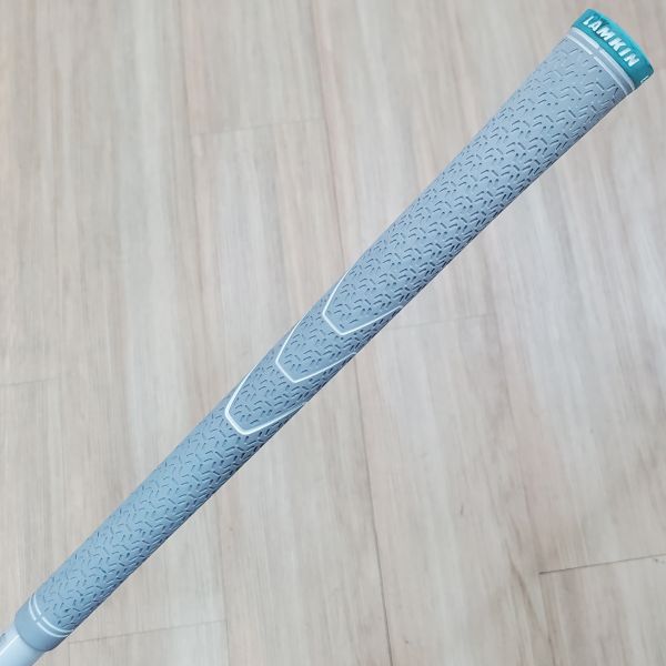 二手近新品 女生 女用TaylorMade ꜱᴛᴇᴀʟᴛʜ GLOIRE 29° 7號鐵桿 搭配Speeder NX 51 A桿身 
