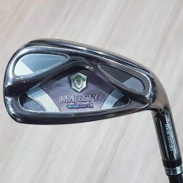 二手美品MAJESTY VANQUISH-VR 29.5° 7號鐵桿 搭配原廠 46 R桿身 