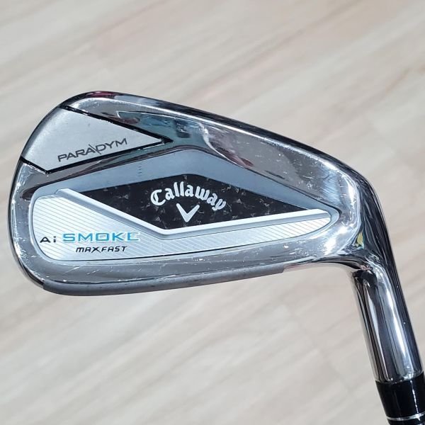 二手美品Callaway ᴘᴀʀᴀᴅʏᴍ Ai SMOKE ᴍᴀx ꜰᴀꜱᴛ(輕量版) 26° 7號鐵桿 搭配N.S.Pro Zelos 7 77.5 S桿身 