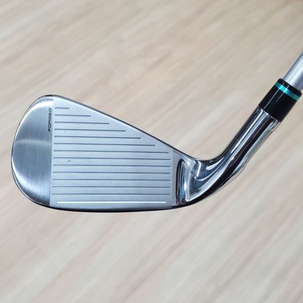 二手近新品 女生 女用TaylorMade ꜱᴛᴇᴀʟᴛʜ GLOIRE 29° 7號鐵桿 搭配Speeder NX 51 A桿身 