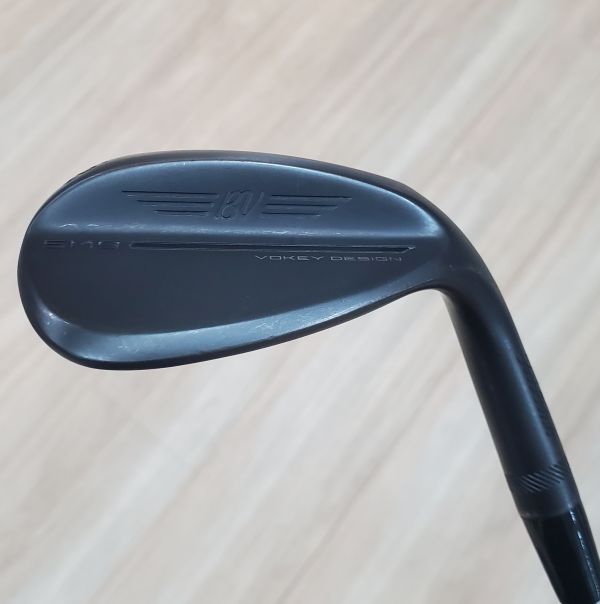 二手超美品Titleist SM9 ᴊᴇᴛ ʙʟᴀᴄᴋ 56/𝟢𝟪ᴍ°挖起桿 搭配Dynamic Gold ꜱ𝟤𝟢𝟢 129 W桿身 