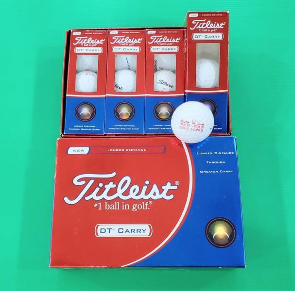 全新品Titleist DT® CARRY 1 ball in golf 高爾夫球 一盒共12顆 