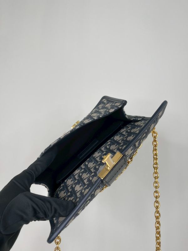 【分期0利率】DIOR 30 Montaigne East-West 附鏈帶包【全新品】 