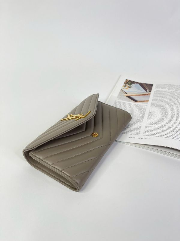 【95成新】YSL CASSANDRE小羊皮大信封長夾 