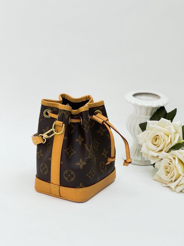 【9成新】LV Nano Noé 