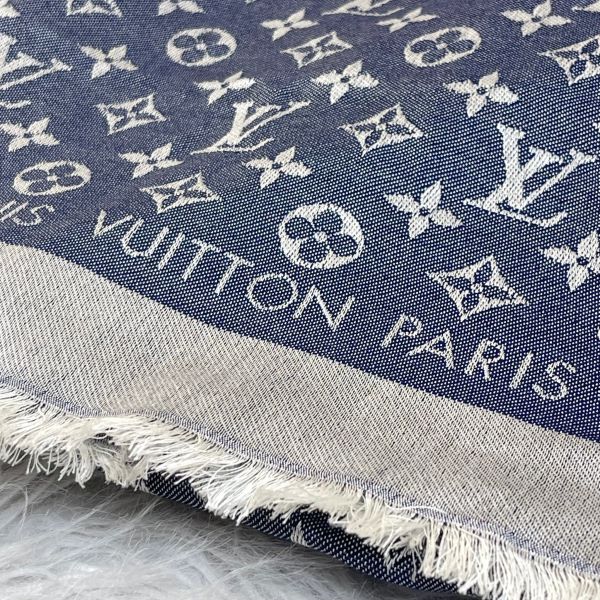【12期0利率】LV Monogram Denim 披肩【99成新】 
