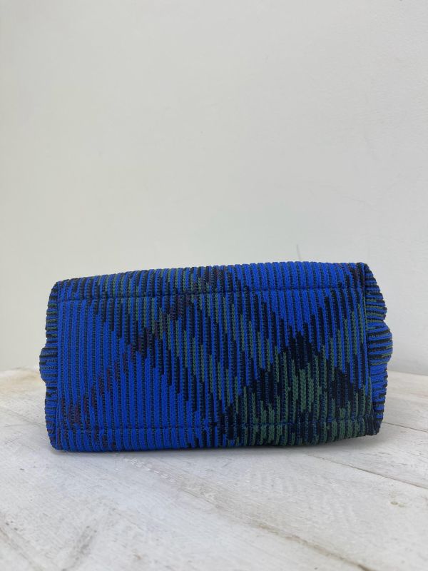【全新品】BURBERRY 飯盒包 