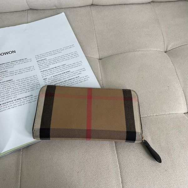 【7成新】【12期0利率】Burberry House 經典格紋拉鍊長夾 